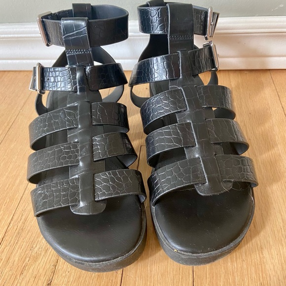 ALDO Faux Croc Chunky Gladiator Sandals - Picture 3 of 8